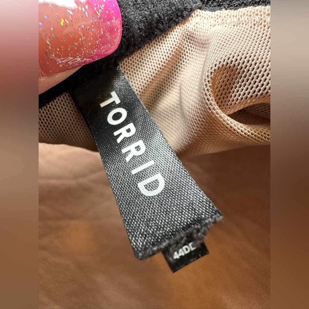 Torrid Black Tan Lace Push Up Bra Dream Wire-Free Sexy Mesh Plus Size Comfy 44DD - Picture 8 of 10